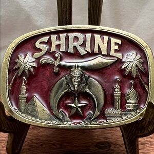 1986 GREAT AMERICAN BUCKLE SHRINERS ENAMEL BELT BUCKLE MASONIC SHRINER'S NOS